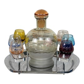 Example of Carafes and Decanters