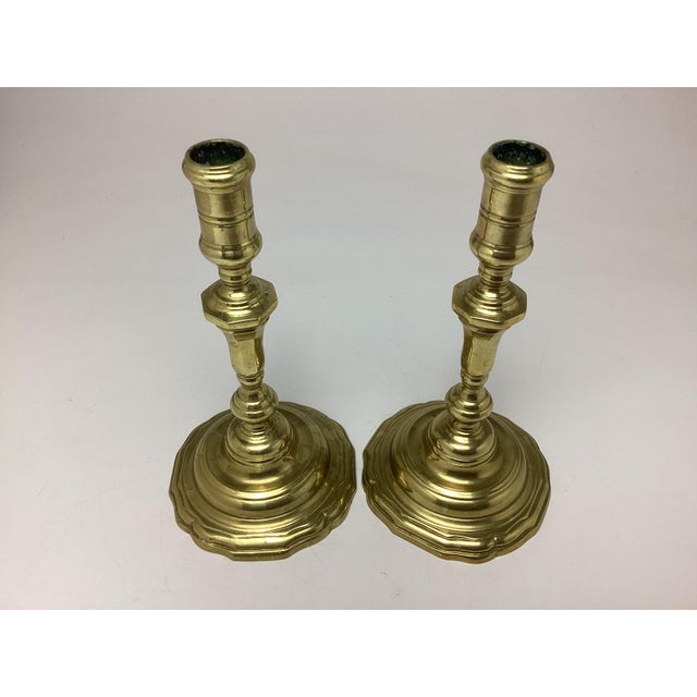 Mid 20th Century Solid Brass Virginia Metalcrafters Colonial Williamsburg Candle Holders Nice Pair. Very heavy. The sticks...