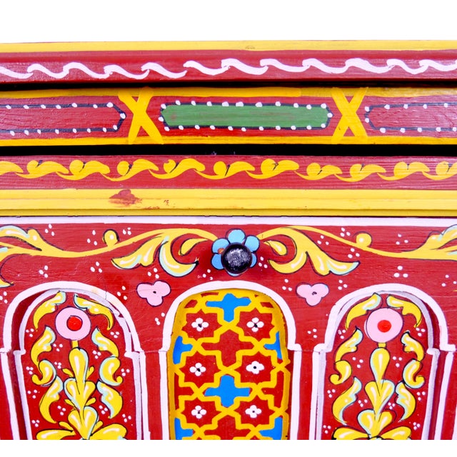 Moroccan Painted Coffee Table /Trunk Moorish Details, First Half 20th Century For Sale - Image 10 of 14