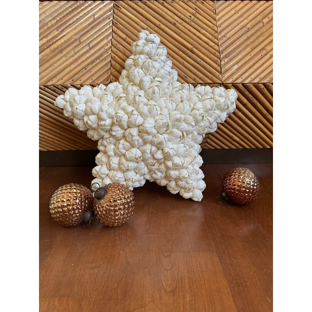 Vintage 14.5” Very Large Seashell Encrusted Holiday Star , 1980’s For Sale In Los Angeles - Image 6 of 11