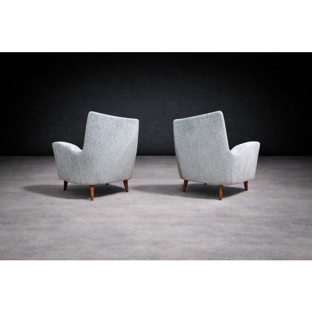 1950s Pair of Armchairs in Hardwood & Light Blue Chenille, Giuseppe Scapinelli, 1950s For Sale - Image 5 of 11