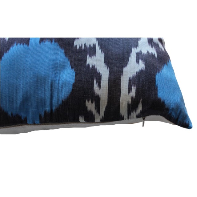 Contemporary Handmade Silk Ikat Pillow For Sale In Washington DC - Image 6 of 9