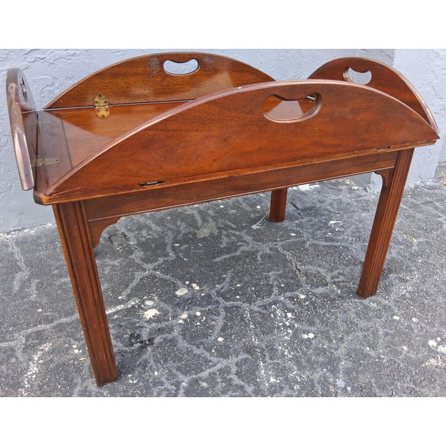 Coffee 1960's Traditional Style Removable Tray Top Coffee Table by Baker Furniture For Sale - Image 8 of 12