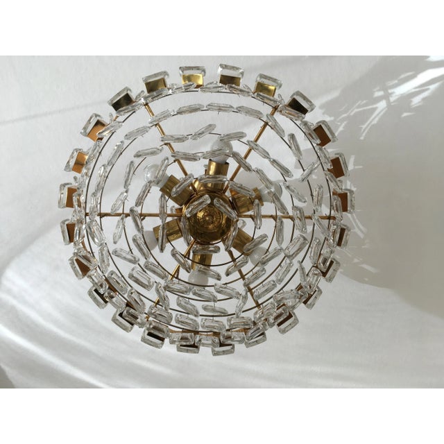 Large Brutalist Crystal & Gilded Brass Chandelier from Palwa For Sale - Image 6 of 12