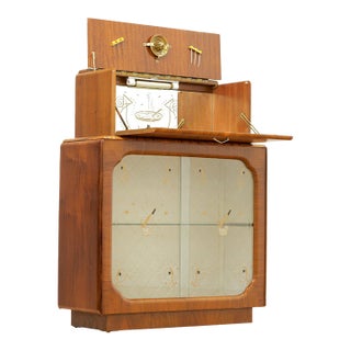 1950s English Walnut Liquor Cabinet Home Dry Bar For Sale