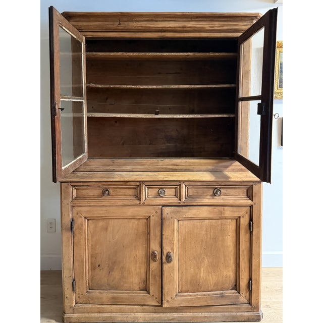 Early 19th Century Antique French Walnut Bookshelf For Sale - Image 5 of 5