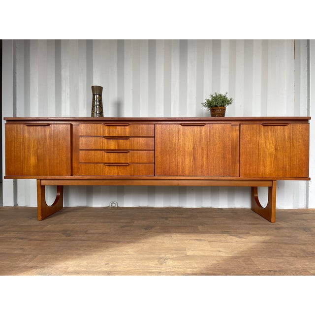 Wood Large Mid-Century British Scandinavian Style Teak Sideboard from Stonehill, 1960s For Sale - Image 7 of 18