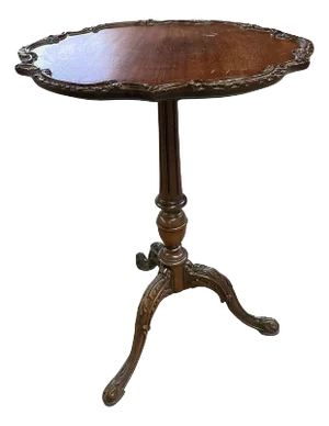19th Century English Mahogany Pie Crust Table