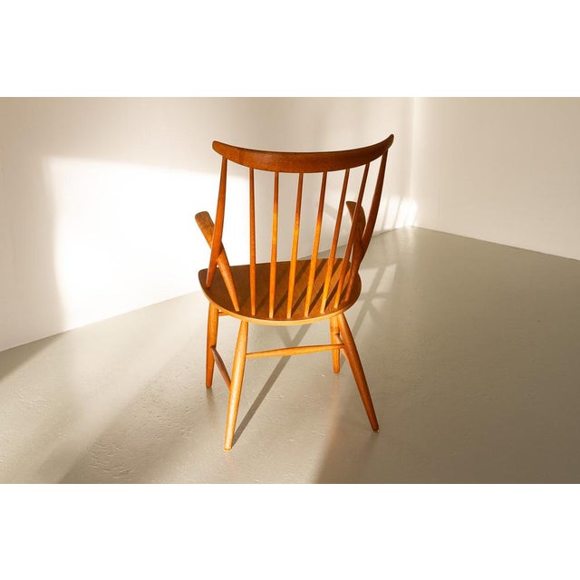 Danish Modern IW2 Armchair in Oak by Niels Eilersen for Illum Wikkelsø, 1960s For Sale - Image 9 of 18