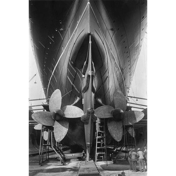 Mauretania The Cunard superliner Mauretania being refitted in the dry dock at Southampton. (Photo by Topical Press...