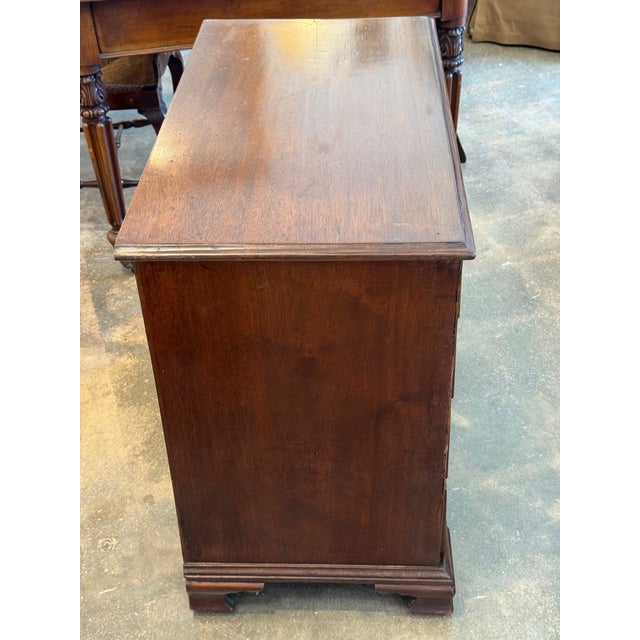 George III Mahogany Chest of Drawers With Bracket Feet For Sale - Image 4 of 7