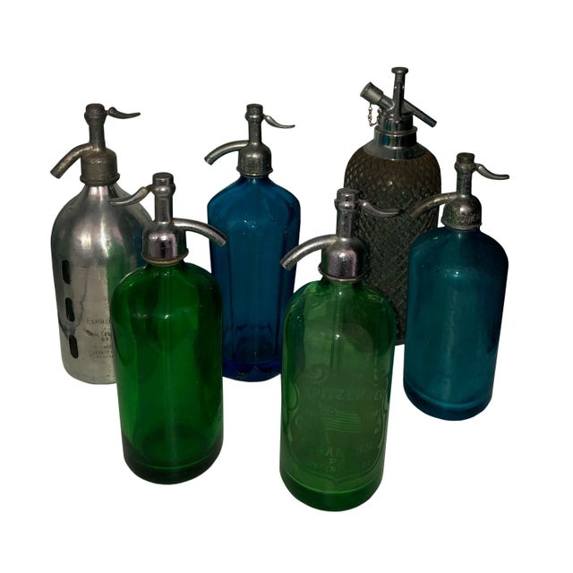 American American Green Glass Etched Seltzer Bottle For Sale - Image 3 of 4