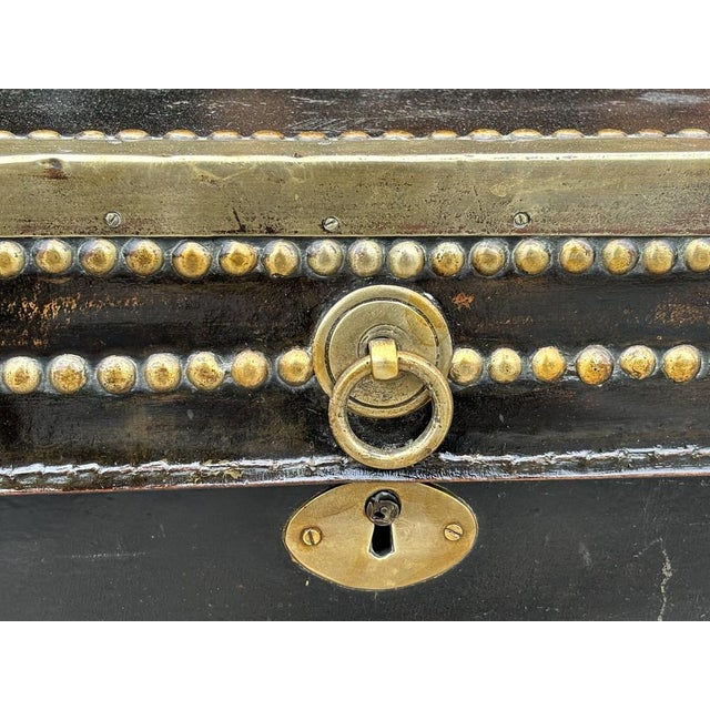 Metal Georgian Leather Brassbound Coaching Trunk, 1810s For Sale - Image 7 of 9