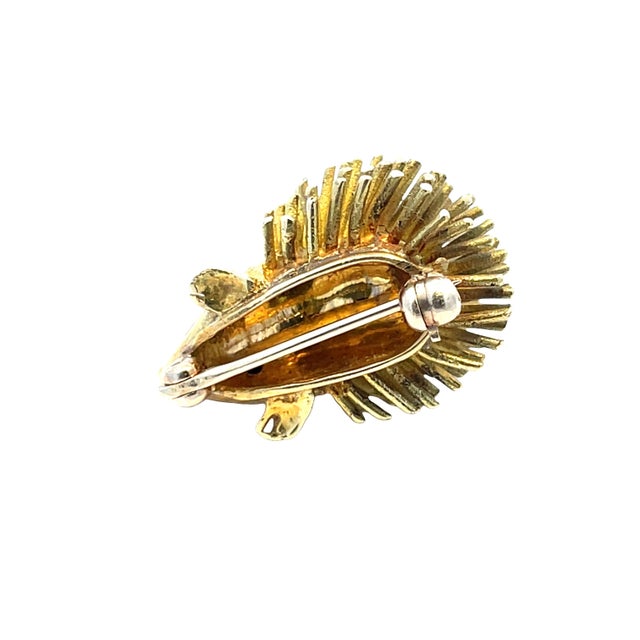 Mid 20th Century Vintage 18k Yellow Gold Porcupine Brooch With Ruby Eyes For Sale - Image 5 of 5