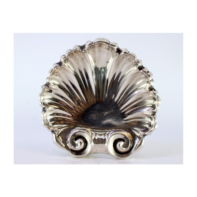 Metal Silver Ring in the shape of Shell For Sale - Image 7 of 8