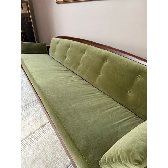1960s Vintage 1960s Mid Century Modern Kroehler Gondola Sofa After Adrian Pearsall For Sale - Image 5 of 12