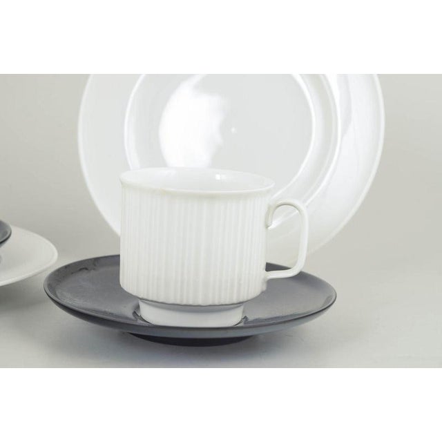 Coffee Cups with Saucers and Cake Plates by Tapio Wirkkala for Rosenthal, Set of 6 For Sale - Image 3 of 5