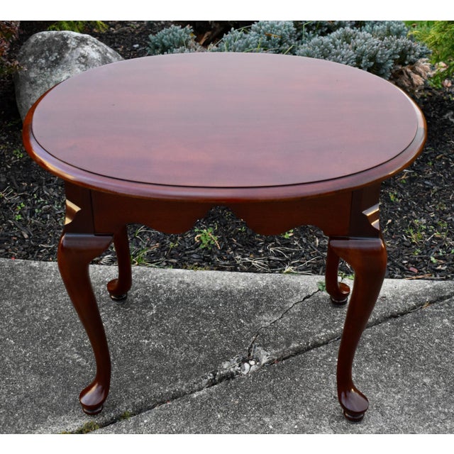 Thomasville Thomasville Cherry Wood Table Vintage Queen Anne Oval Side End Pull Out Shelf For Sale - Image 4 of 12