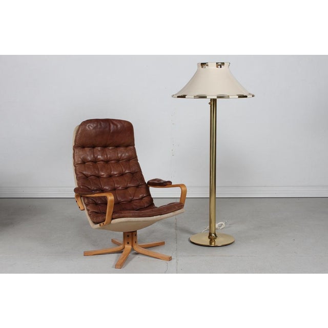 Vintage "Anna" floor lamp designed by Anna Ehrner for Ateljé Lyktan, Sweden. Made in the 1970s. The lamp base is made of...