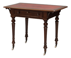 Vintage Writing Table in Walnut, 1880