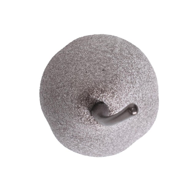 Gray Modern Poire Sculpture in Polyresin For Sale - Image 8 of 11