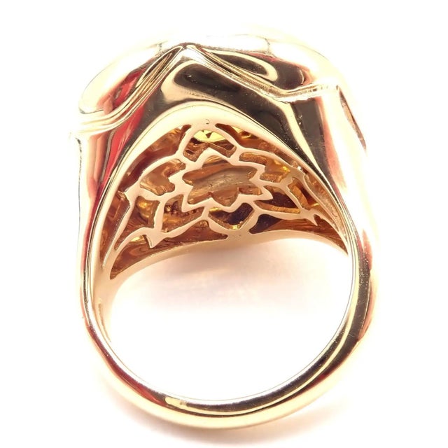 Bulgari 1980s Bulgari Bvlgari Star of David Shape Citrine Bombe Yellow Gold Ring, Size 6 For Sale - Image 4 of 8
