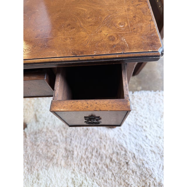 Brown Early 20th Century Queen Anne Burl Walnut Lowboy Side Table For Sale - Image 8 of 10