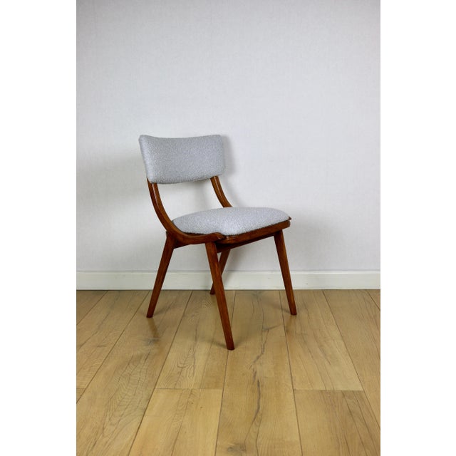 Skoczek Chair in Light Grey Boucle, 1970s For Sale - Image 11 of 12