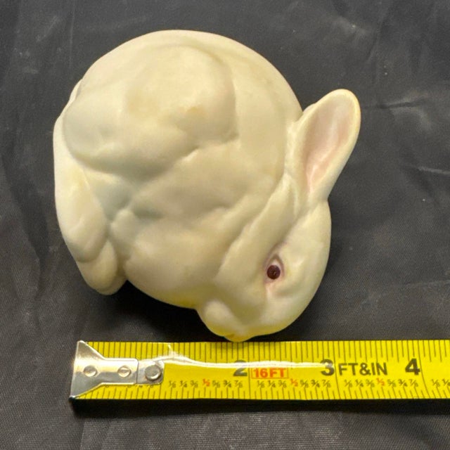 Cybis Bunny Figurines Mr Snowball & Bon Bon Bisque Porcelain Rabbit Set 1981 VTG For Sale - Image 9 of 12