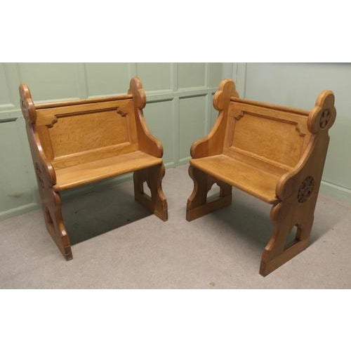 Wood Arts and Crafts Hall Chairs in the style of Pugin, 1880, Set of 2 For Sale - Image 7 of 10