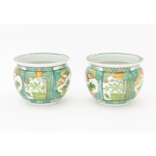 Green Gold Imari Hand-Painted Porcelain Jardinieres, 3 For Sale - Image 8 of 12
