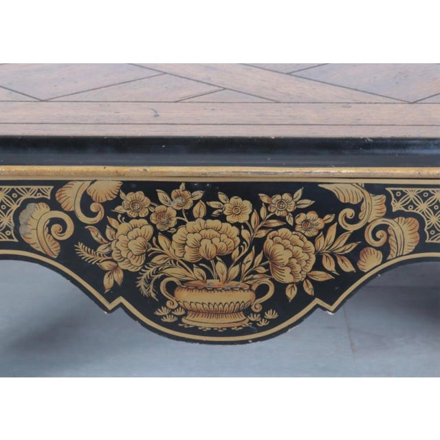 1960s Black and Gold Large Chinoiserie Lacquer and Parquet Oak Cocktail Coffee Table For Sale - Image 4 of 6