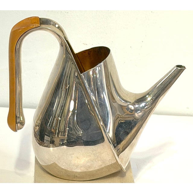 Silver Oscar Tusquets for Alessi Sculptural Silverplate Teapot or Pitcher, 1983 For Sale - Image 8 of 9