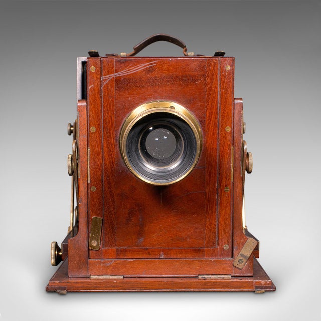 1890's Antique Box Field Camera and Tripod For Sale - Image 4 of 12