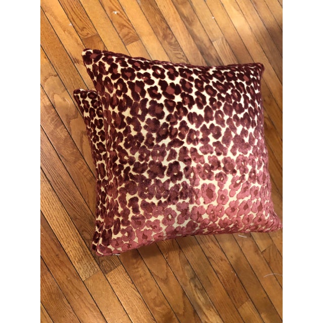 Textile Lee Sofa Oscar De La Renta Cut Velvet Pillow Covers- a Pair For Sale - Image 7 of 7