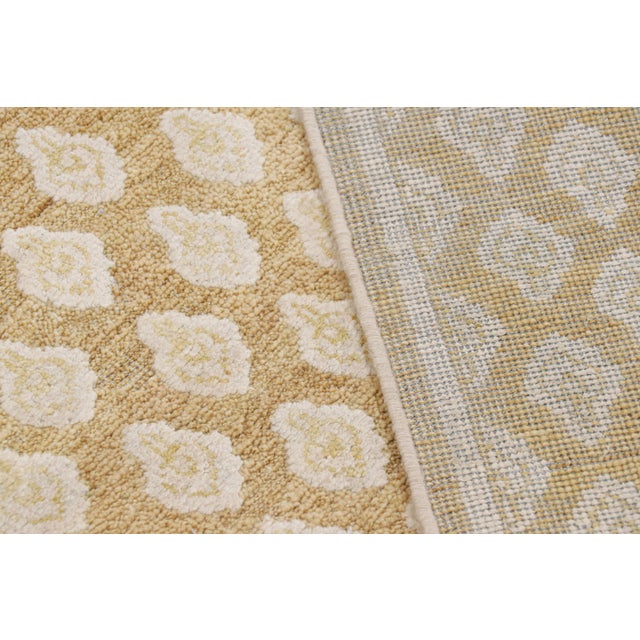 Textile Rug & Kilim’s Modern Block Print Rug in Gold with Cream Floral Pattern - 4x6 For Sale - Image 7 of 7
