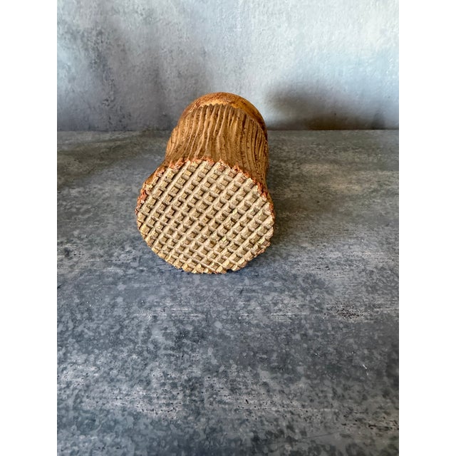 French 19th Century Gilded Carved Wood Tassel For Sale - Image 3 of 3