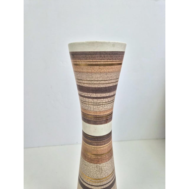 Sascha Brastoff Hourglass Vase For Sale In Greensboro - Image 6 of 6