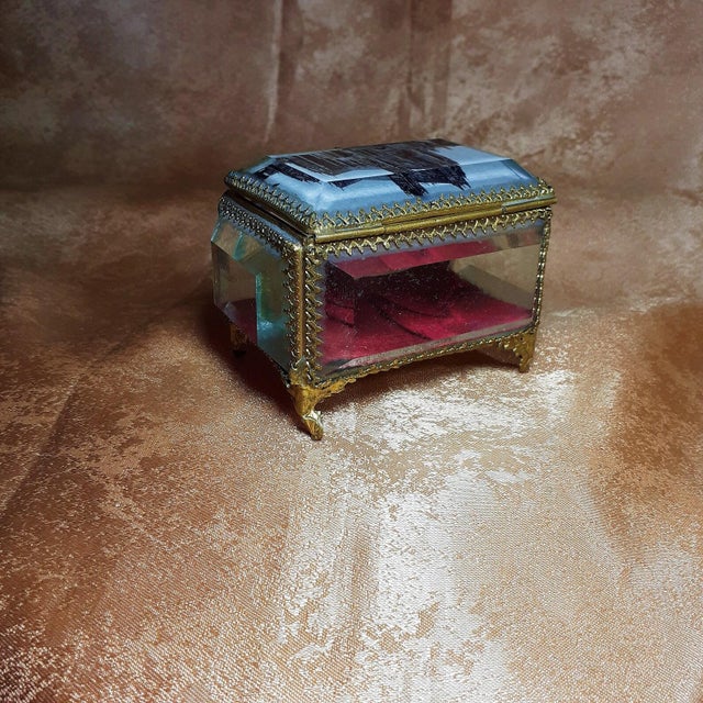 Antique Victorian Glass and Brass Jewellery Box, 19th Century For Sale - Image 4 of 7