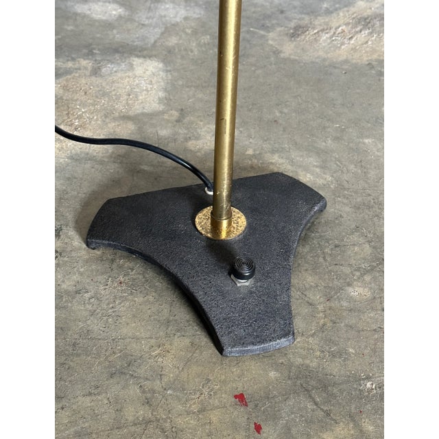 Metal 1950s Minimalist Floor Lamp by Rupert Nikoll, Brass and Iron, Unmarked For Sale - Image 7 of 9