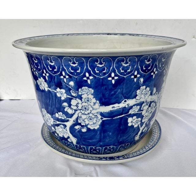 Late 1800s Blue/White Prunus Blossom Chinese Jardiniere With Underplate For Sale In Dallas - Image 6 of 15