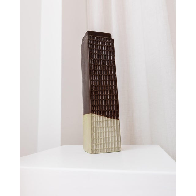 Ceramic Vintage Skyscraper Vase in Ceramic, 1960s For Sale - Image 7 of 12