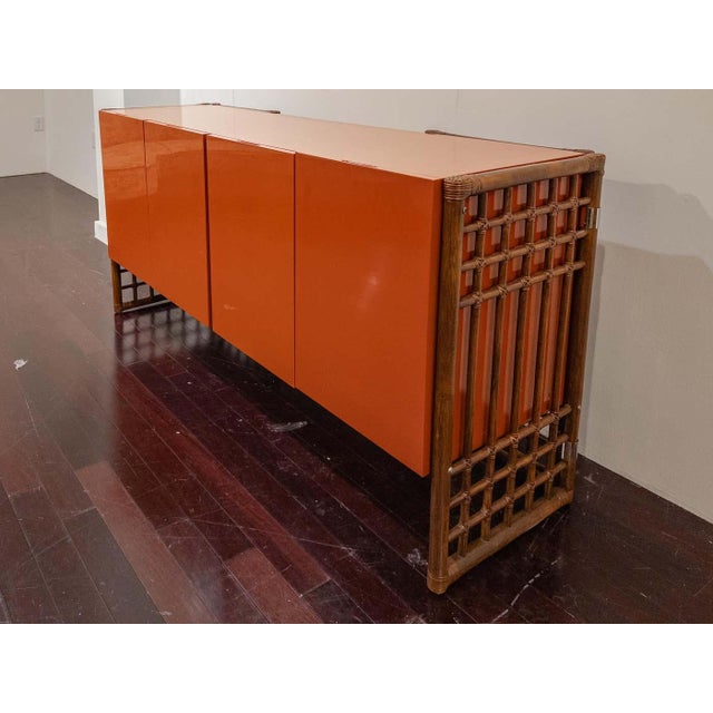 1970s Rattan and Red Lacquer Credenza by Milo Baughman For Sale In Houston - Image 6 of 7