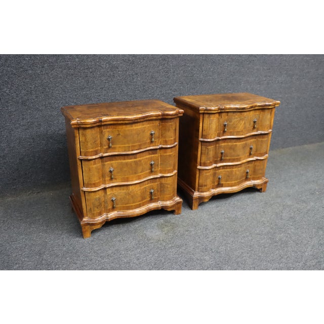 Trouvailles Furniture Inc. Pair of Trouvailles Burl Walnut French Nightstands For Sale - Image 4 of 13