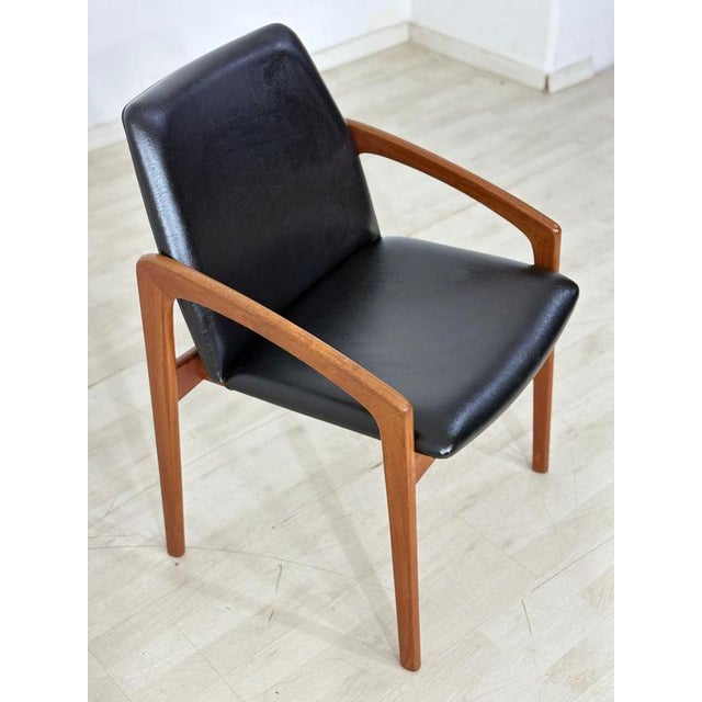 Mid-Century Danish Teak Model 23 Armchair by Henning Kjærnulf for Korup Stolefabrik, 1960s For Sale - Image 4 of 12