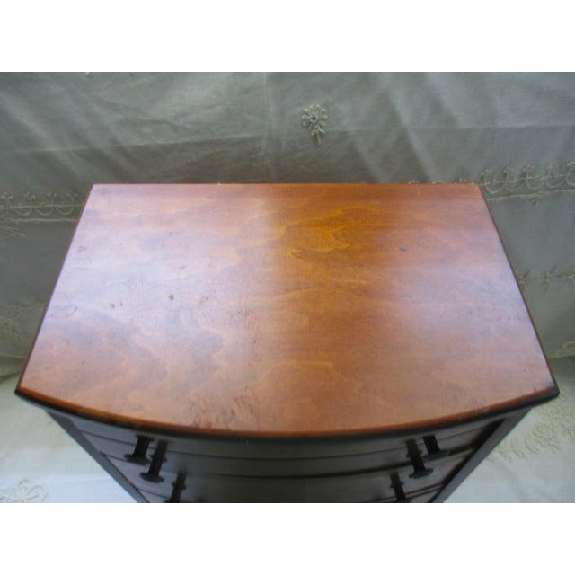 Vintage Federal Miniature Walnut Bow Front Chest of Drawers / Jewelry Chest For Sale - Image 4 of 8