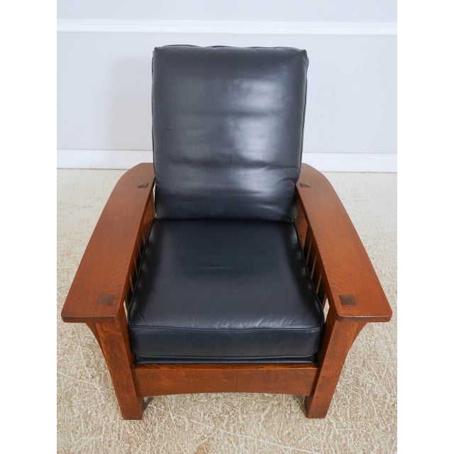 Age: C.2016 Details: Finish no.32 Reclining Back High Quality Construction Arts & Crafts Oak Leather Cushions Bow Arm...