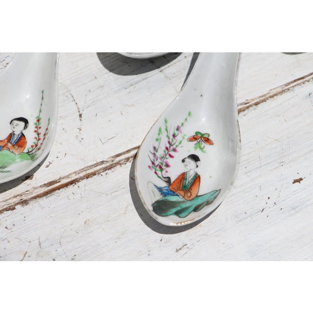 Ceramic 1910s Chinese Porcelain Spoons, Republic Period - Set of 5 For Sale - Image 7 of 13
