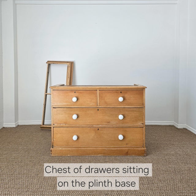 Antique English Pine Linen Press / Wardrobe - Circa 1890 For Sale - Image 16 of 18