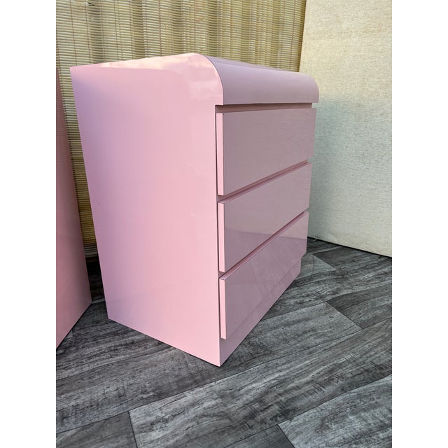 A Pair of Custom Made Postmodern Pink Waterfall Formica Nightstands. Circa 1980s For Sale - Image 11 of 18